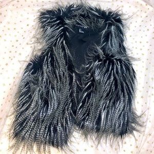 Furry Vest Black Hippie Boho 60s 70s festival new black white fuzzy S nwot small